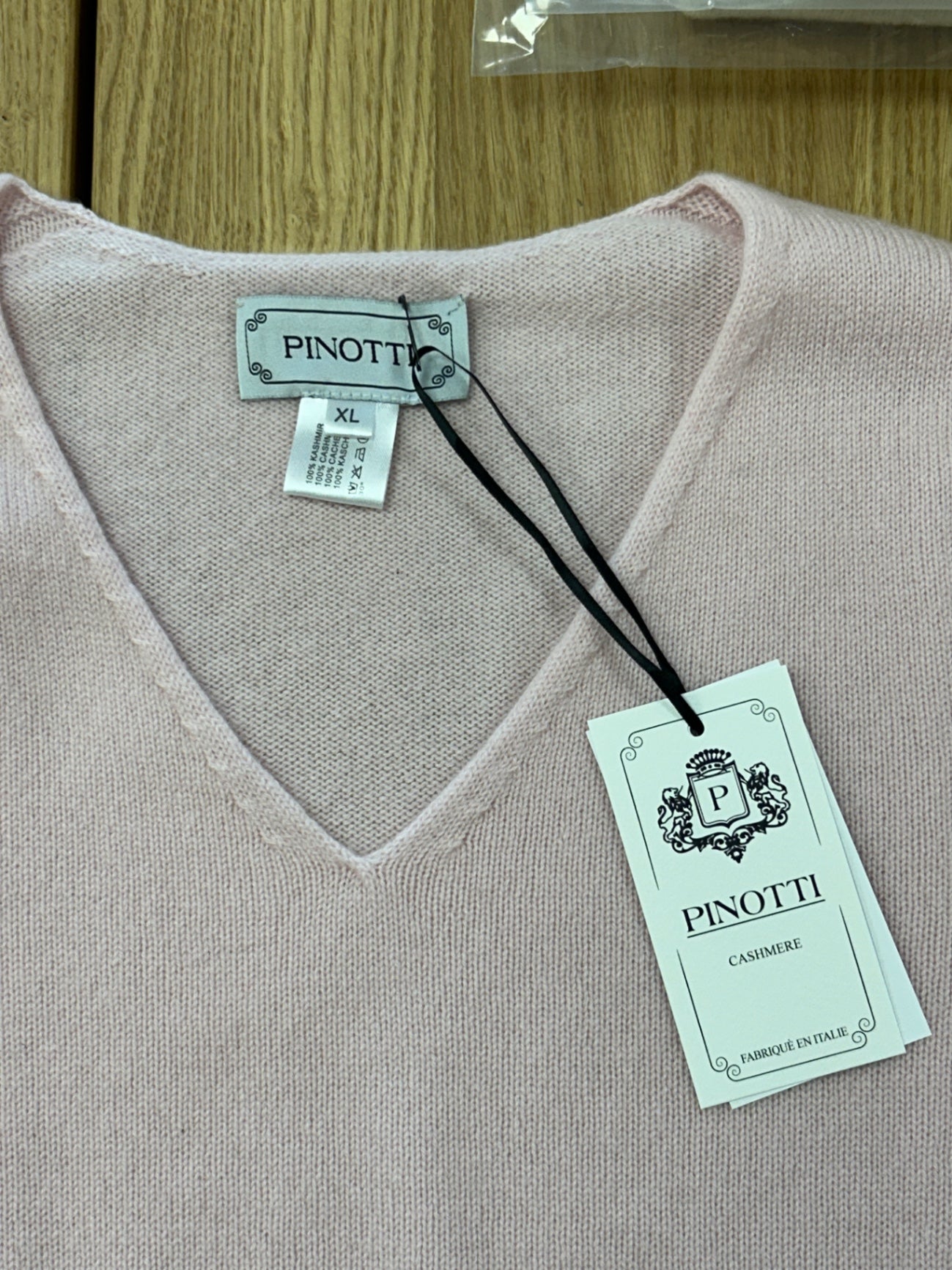 Pinotti Pullover mit V-Ausschnitt Rosa 100% Cashmere Neu 42