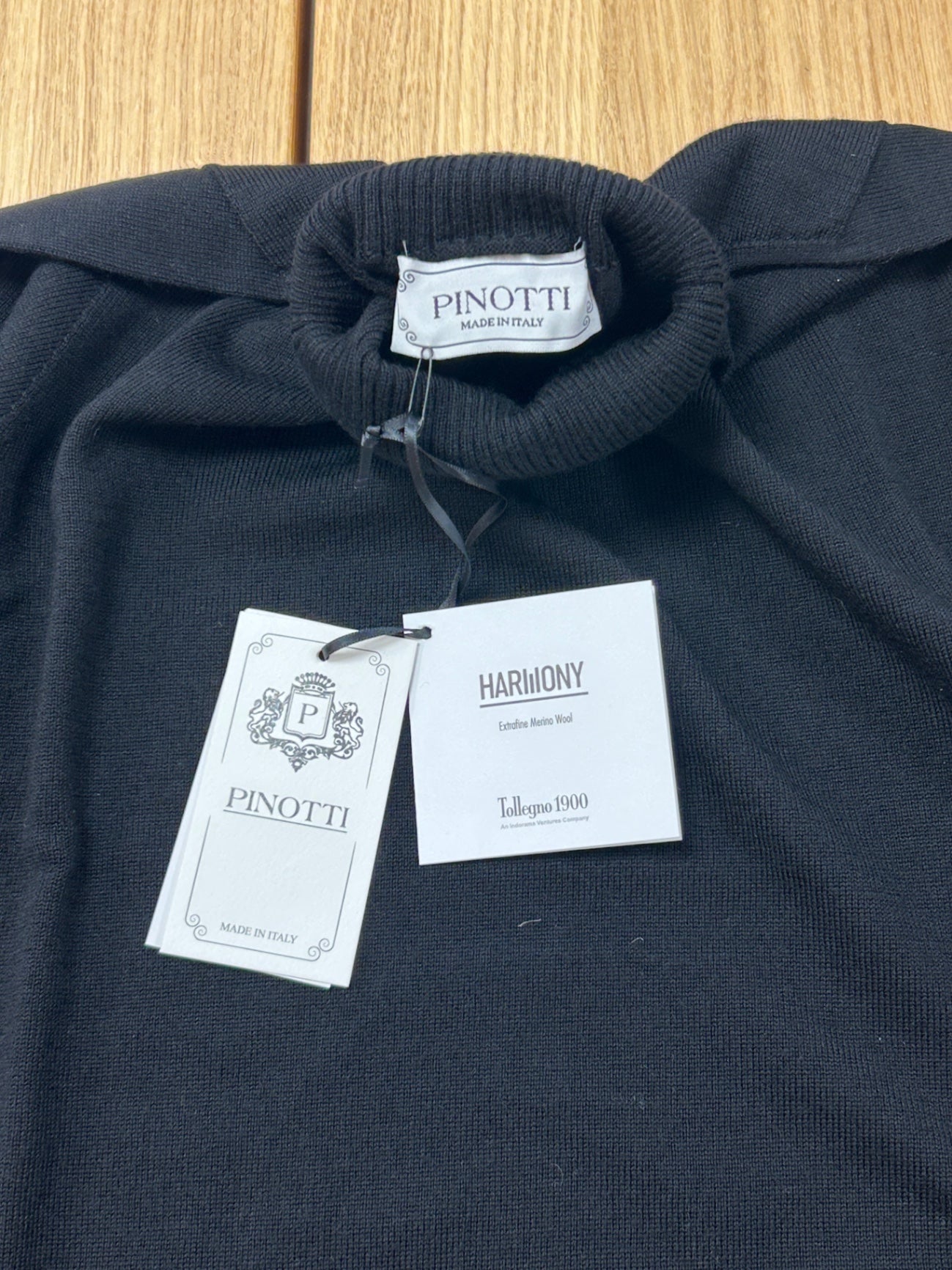 Pinotti Dolce Vita fine black 100% cashmere sweater, new, size 38