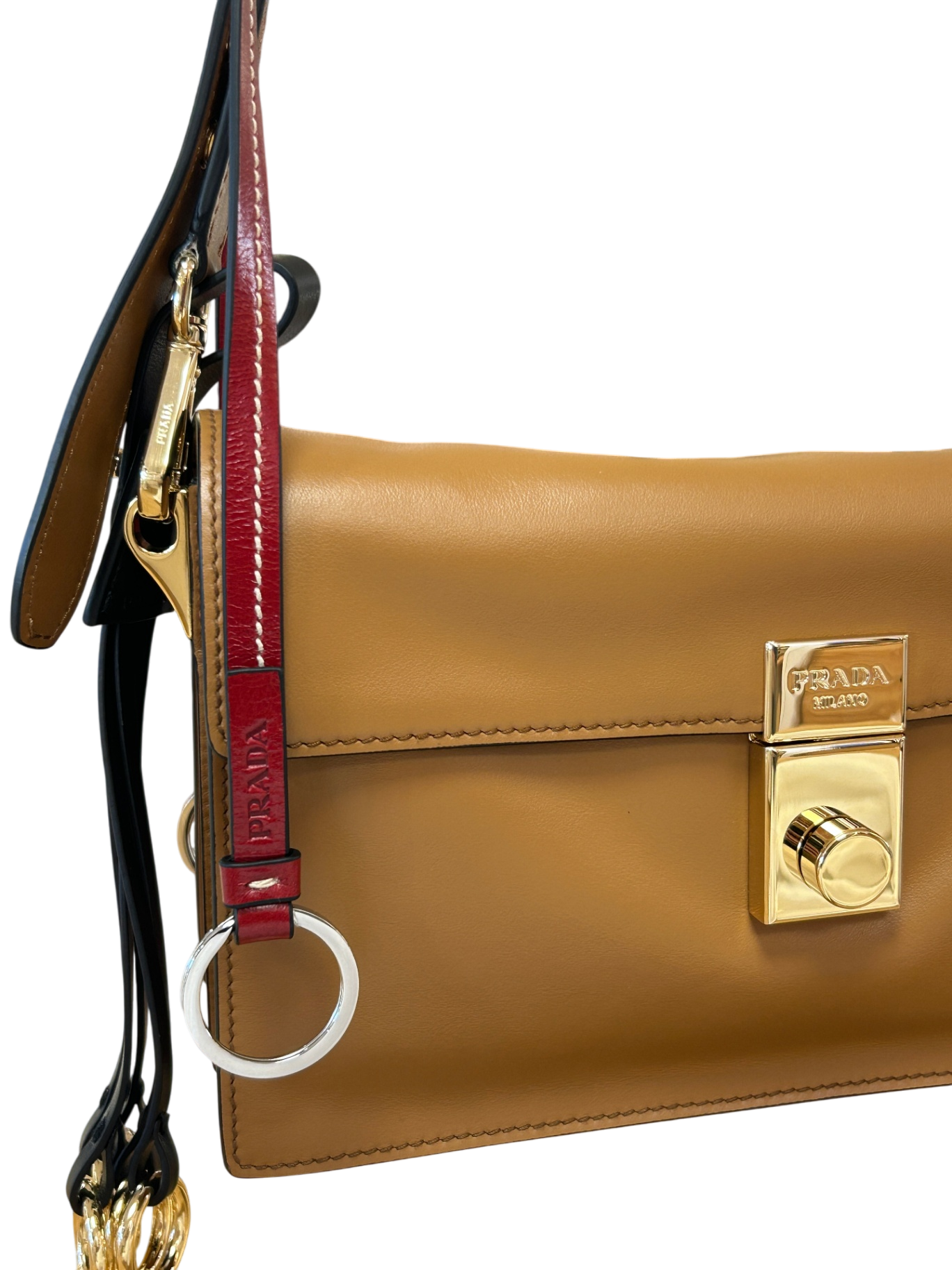 Prada Soft Sound Schultertasche in Brown/Camel