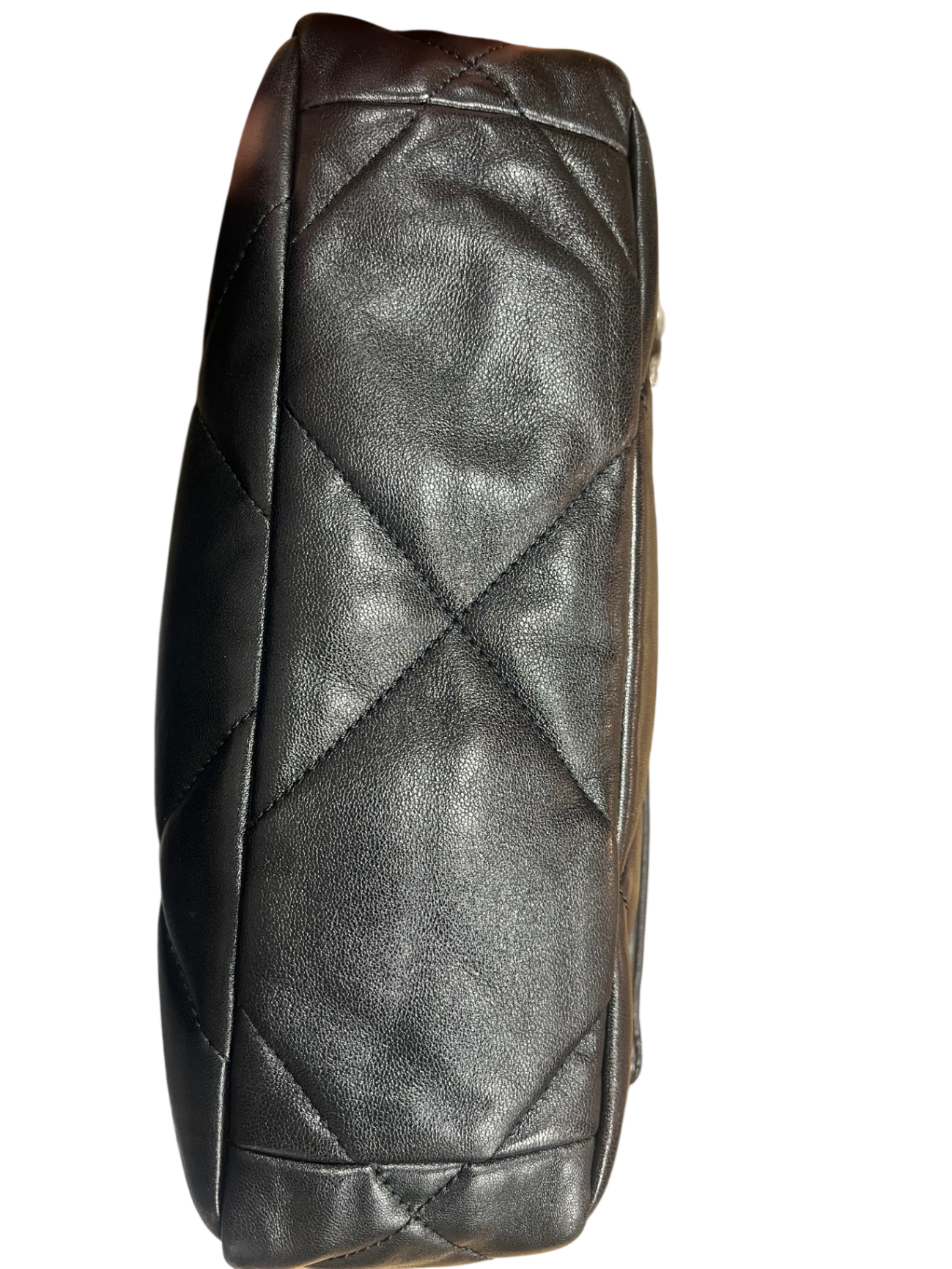 Chanel 19 Schwarz Lammleder Medium