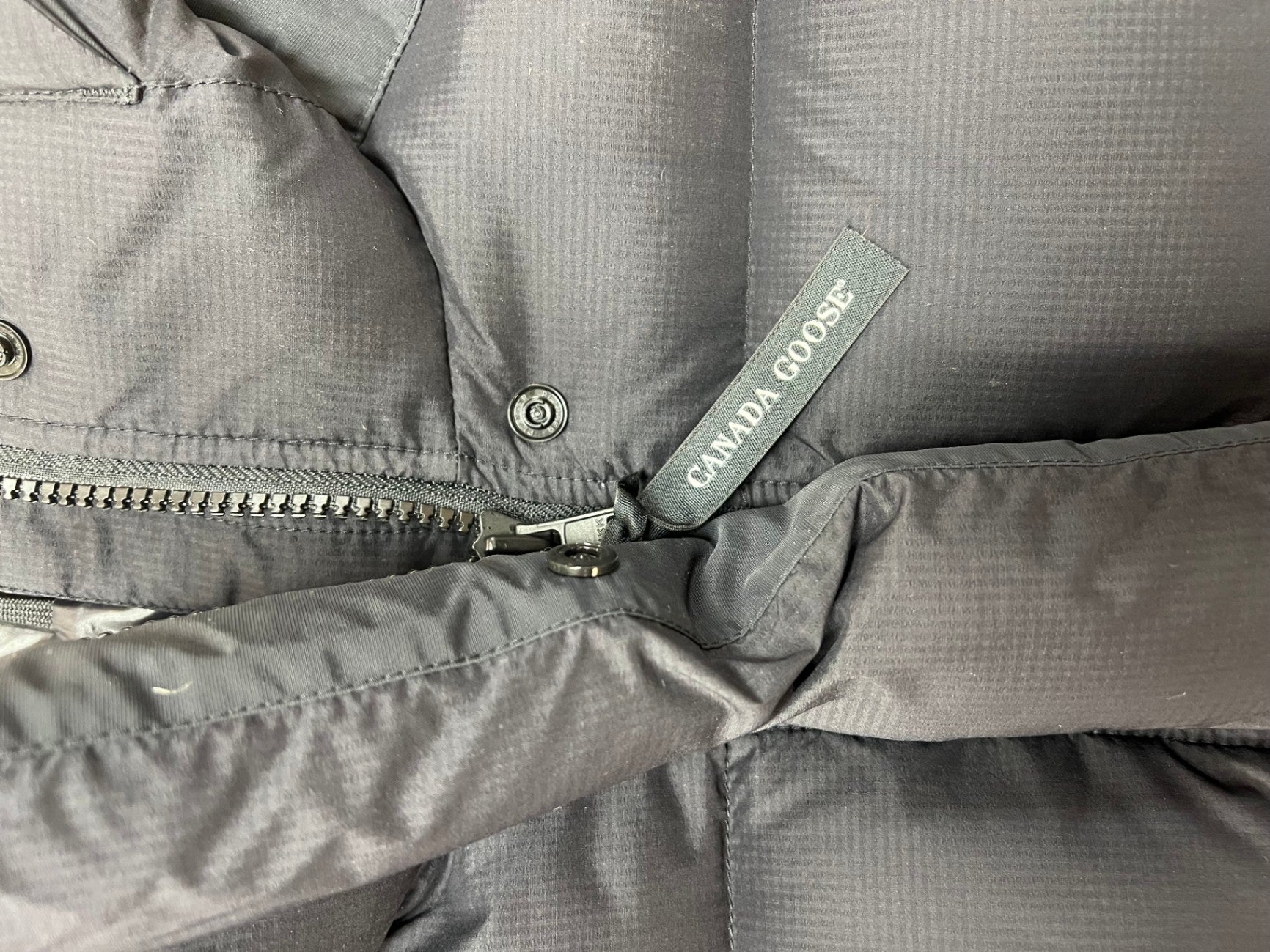 Canada Goose Black 38 Polyamide/Down