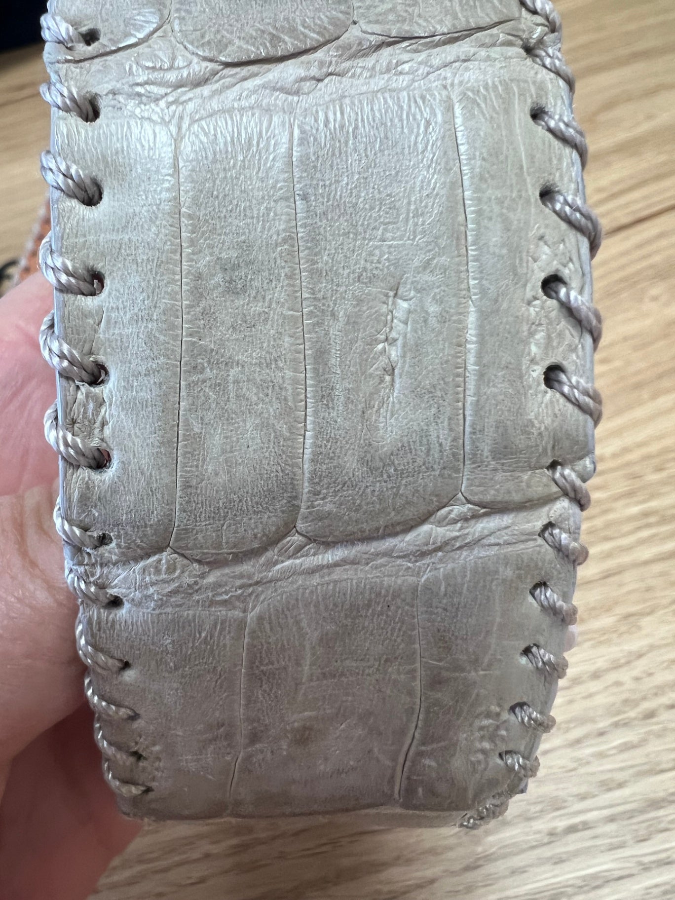 Reptile´s House Cremefarben 44/80 Genuine Crocodile